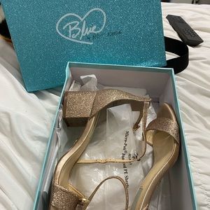 Blue by Betsey Johnson gold glitter shoes